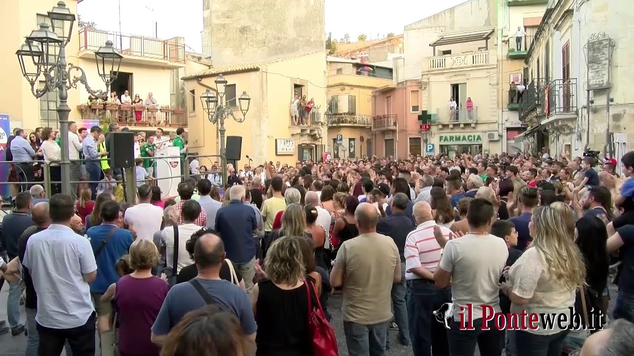 Grande tripudio per il ringraziamento del Sindaco di Melilli Peppe Carta