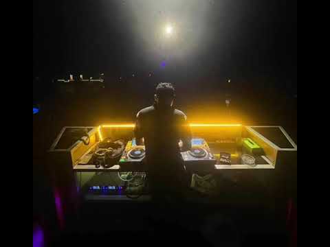 Dj Agus malam pembukaan 2013-Athena Hyper Discotheque-HBI Banjarmasin