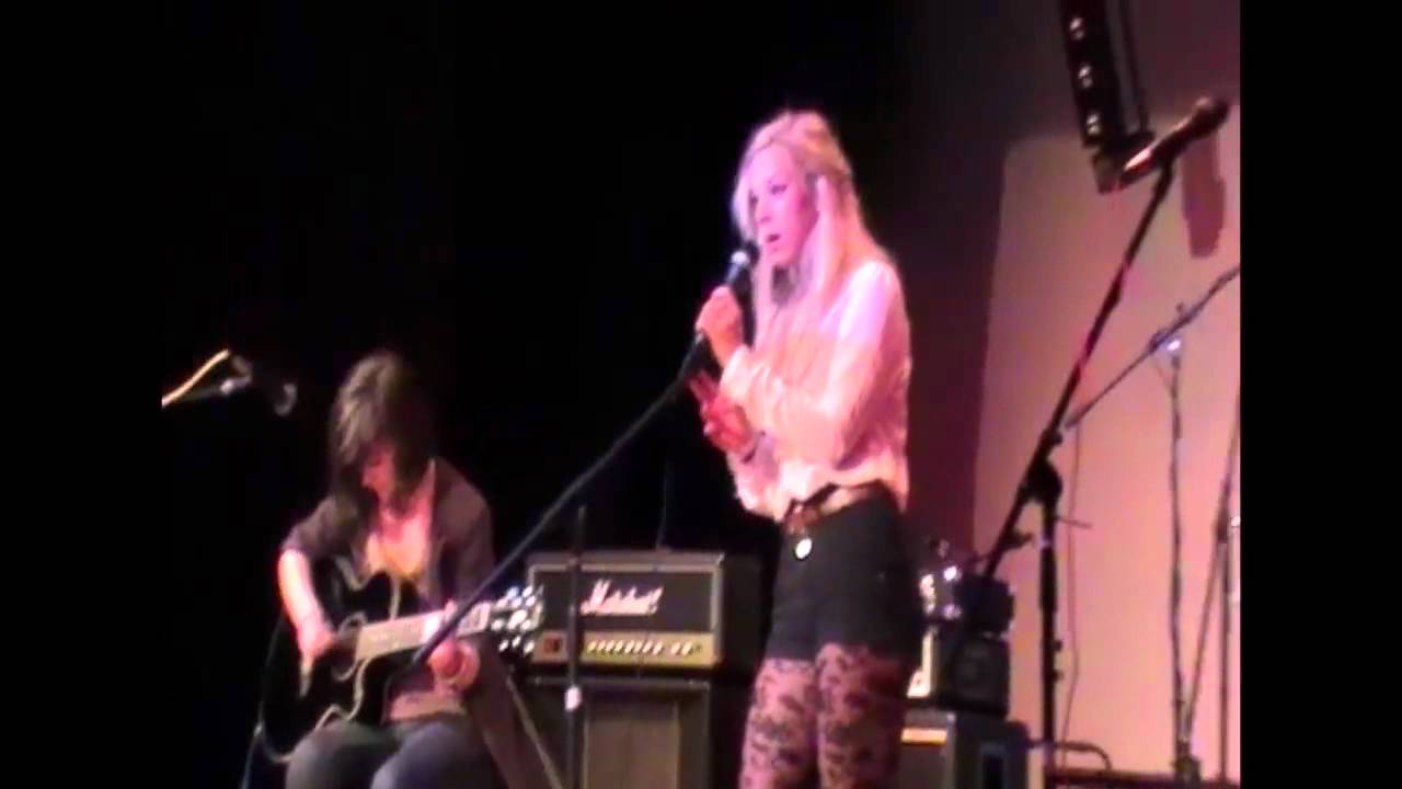 We Found Love - Cover - Alicia Mellet - Beacon's Got Talent 2012 - YouTube