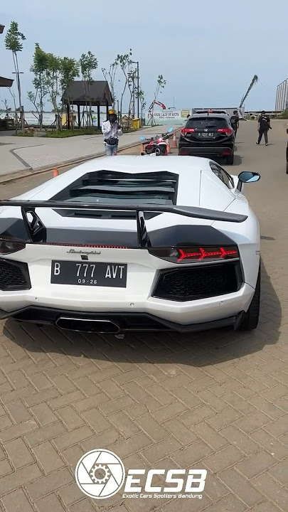 BUAT KALIAN CALON PEMILIK LAMBORGHINI! (Aventador Bukan Replika KW Indonesia) #exoticcarsbandung