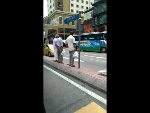 Video: Taksi di Kuala Lumpur