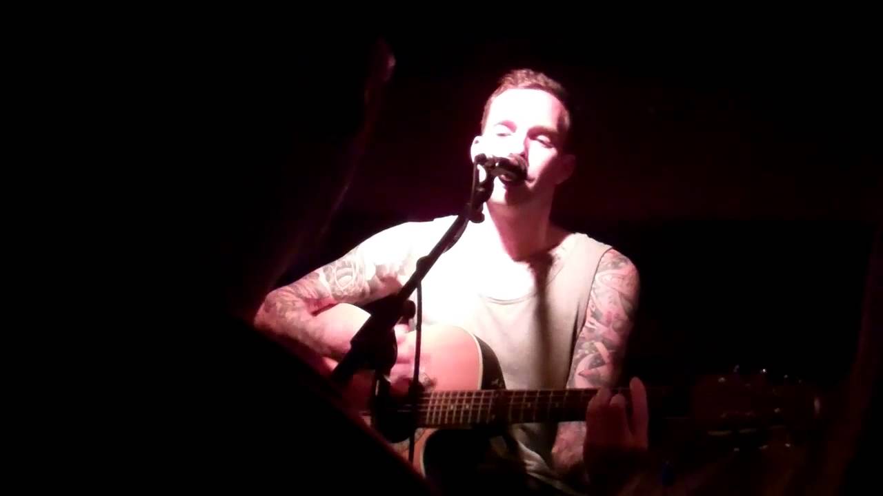 The Addistock Sessions Present - Vinnie Caruana '10 Seconds Too Late'