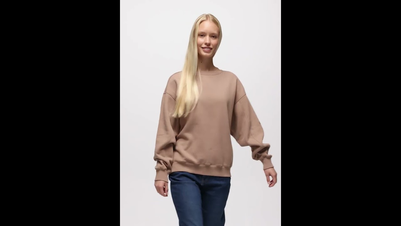 Preview of prAna DreamFleece Crew Sweatshirt Video