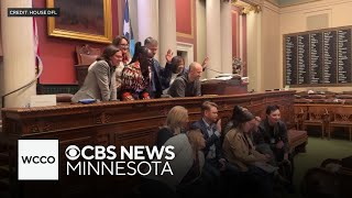 MN DFL lawmakers appear set to continue sit-in for 2nd night over gun bill