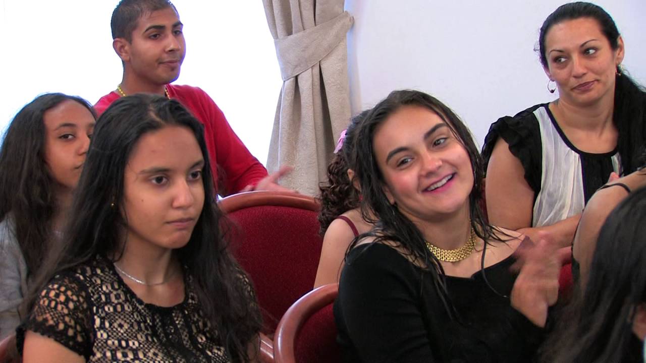 Předávání vysvědčení ZŠ Krupka, Karla Čapka