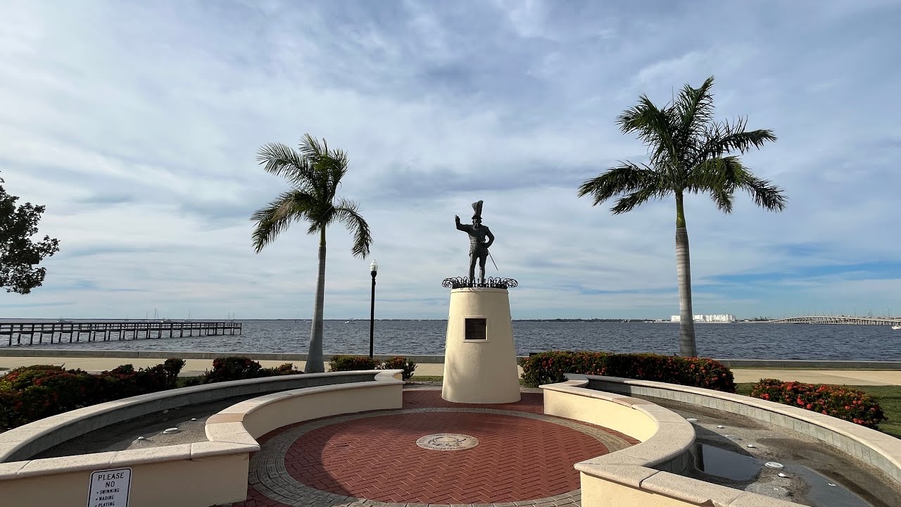 Downtown Punta Gorda| Gilchrist Park | 15 minutes from Heritage ...