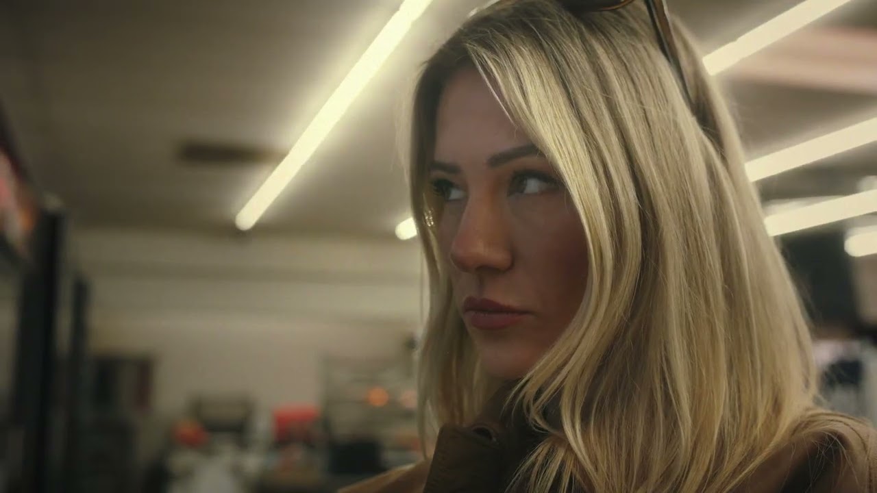 SAM MORROW - CRUISIN' (OFFICIAL MUSIC VIDEO) - YouTube