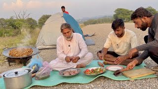 Outdoor Boys Camping On Road At Kahuta And Make Tawa Keema  For Cyclists Boys | Cycle Tour 
