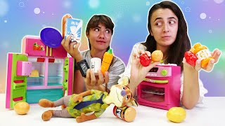 Çocuklar Için Nick Kızları Kahvaltıya Çağırıyor Ve Uyuya Kalıyor Komik Videolar. Eğlenceli Oyun