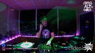 Yvan Corrochano en Control Alt Dance
