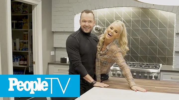 Inside Jenny McCarthy & Donnie Wahlbergs Chicago H...