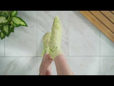 How to Use Refreshing Odor Treatment Socks to Fight Stinky Feet | VOESH New York