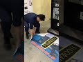 フロアの誘導サイン・ステッカーはフロアピール