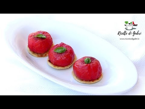 Video: Come Cucinare I Pomodori Ripieni Con Feta Ed Erbe Aromatiche