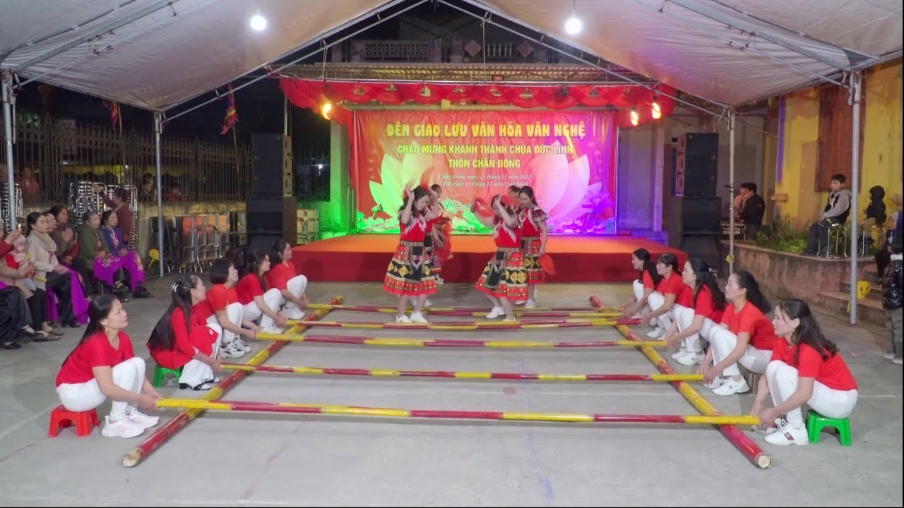 Giao Lưu Văn Nghệ Dân Vũ Mừng Khánh Thành Chùa Đức Linh Thôn Chấn Đông || YenMyMedia