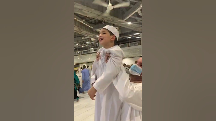 اول مرة يشوف الكعبة 🕋 💚📿 #shorts