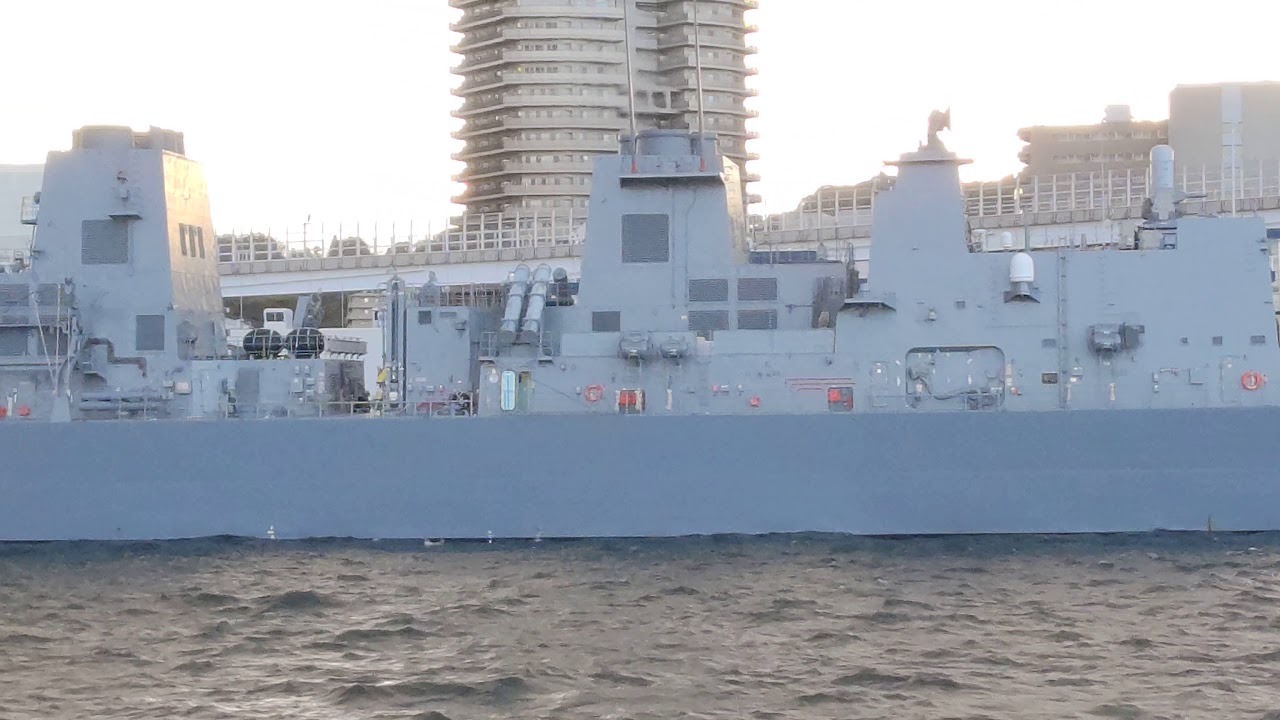ロービジ塗装】海上自衛隊 たかなみ型 DD‐110 護衛艦たかなみ 2020.07