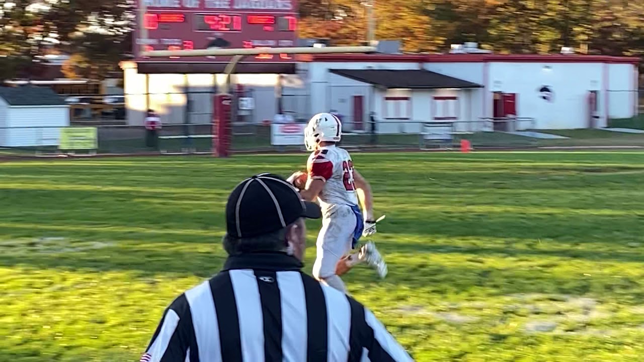 Casey Larkin 50-yard TD run