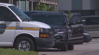 JSO: Man in critical condition after being shot in the head at Boat House Apartments in Jacksonville by First Coast News 216 views 8 hours ago 17 seconds