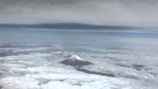 大分に向かっています。途中、美しい富士山を見ることができました。