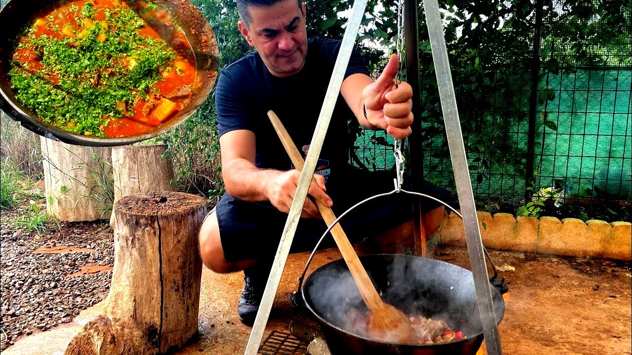 GULAS UNGURESC (la ceaun) ✅ Gulas de Vita