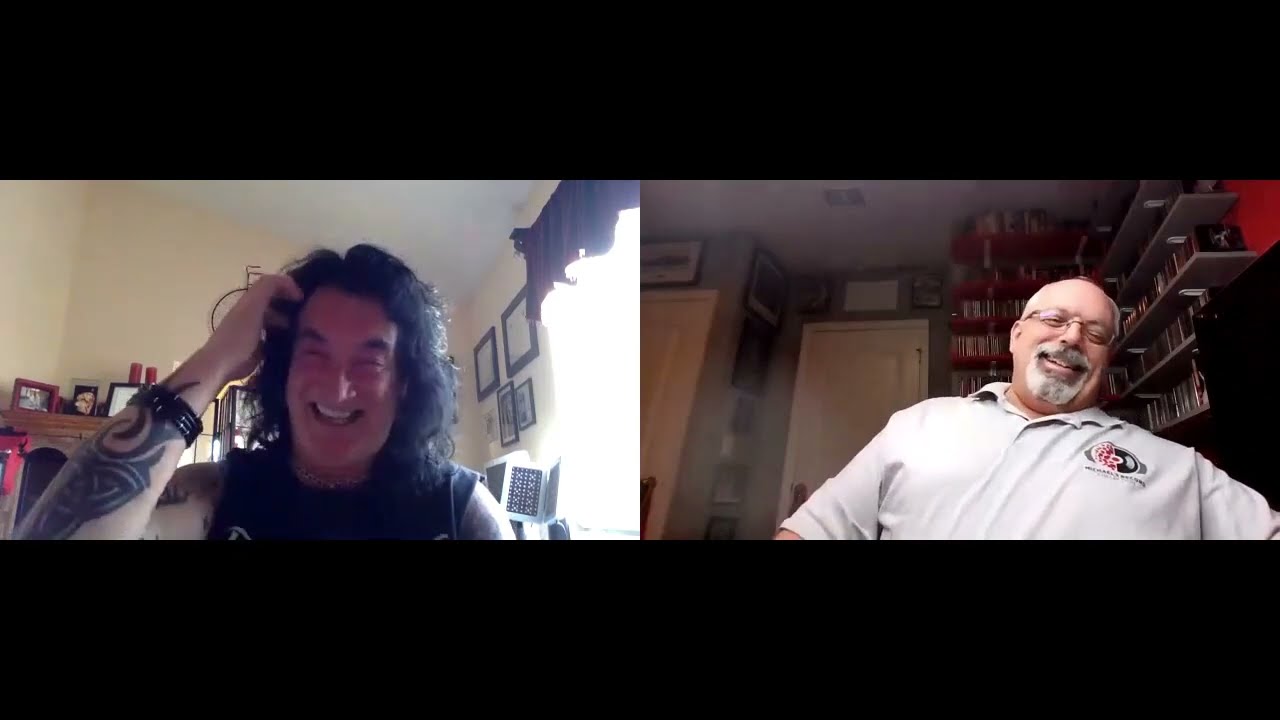 YouTube에서 Robin McAuley Discusses Black Swan, MSG, and More 보기 YouTube에서 Robin McAuley Discusses Black Swan, MSG, and More 보기