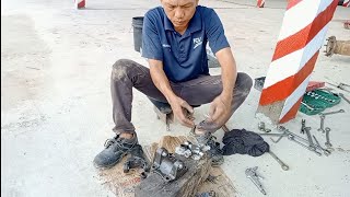 Replacement NEW UNIVERSAL JOINT, (Cross Joint) Backhoe Loader CATERPILLAR 416D.