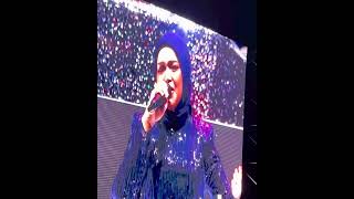 Dato' Siti Nurhaliza sings tamil song in A.R Rahman concert | Full video #song