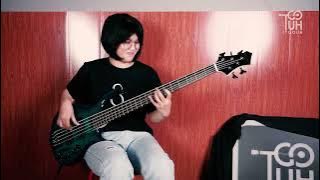 Ayis Maresya with Sire M5 5 Strings Bass