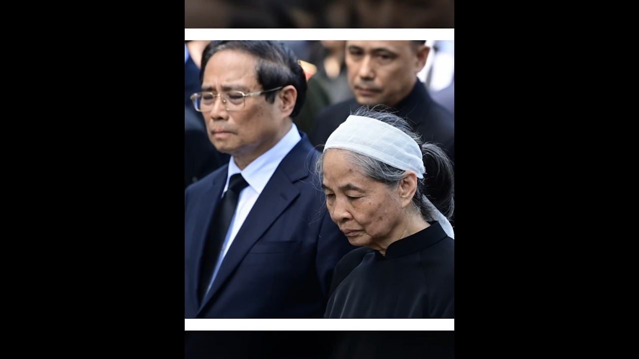 Hát chèo cực xúc động về bác Trọng và vợ. P2 