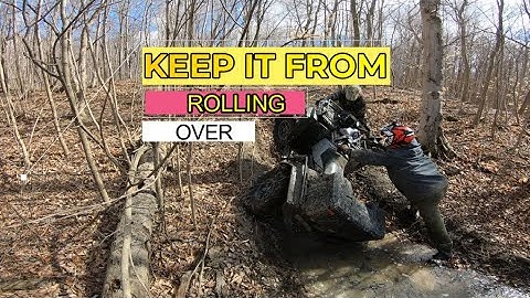 2021 can am outlander xmr 850 taking a challenge through some deep holes
