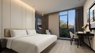 Atour Hotel Xiamen Xiang'an Torch Industrial Park | Xiamen, China | Hotel Review 🏩