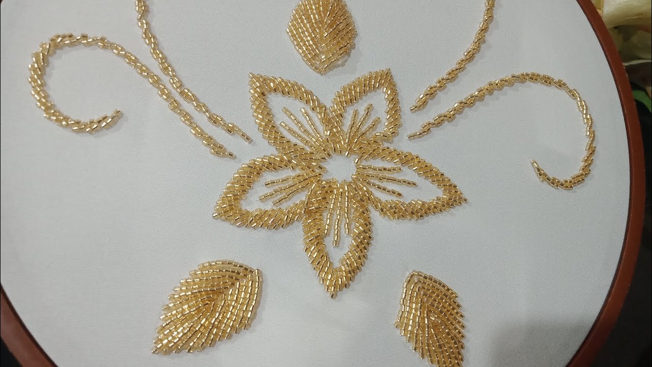 تعقاش الخط المائل والوردة والوقة بالعقيق المهرس/  beads embroidery designs for a flower #بيرلاج