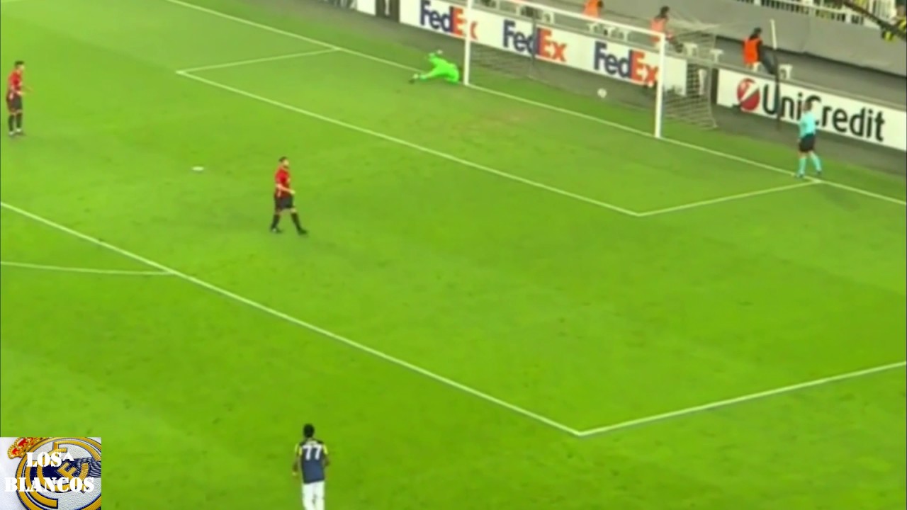 Moussa Sow Incredible Bicycle Kick Goal Fenerbahce vs