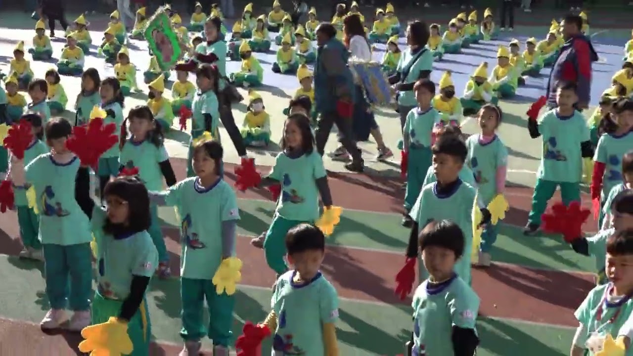 113學年度龍峰國小校慶運動會～一年級進場表演！