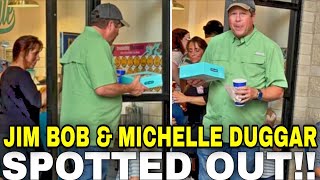 EXCLUSIVE FOOTAGE! Jim Bob & Michelle Duggar SPOTTED out for First Time since 2nd sons Arrest