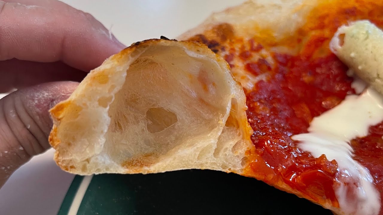 Pizza Napoletana In Casa Ricetta Facile per avere Un cornicione alto e vuoto | con Manu Food