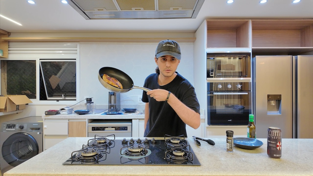 vale mais a pena ser editor de vídeo ou programador?