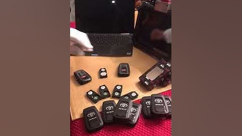 Toyota RAV4 smart key from IQkeysupply