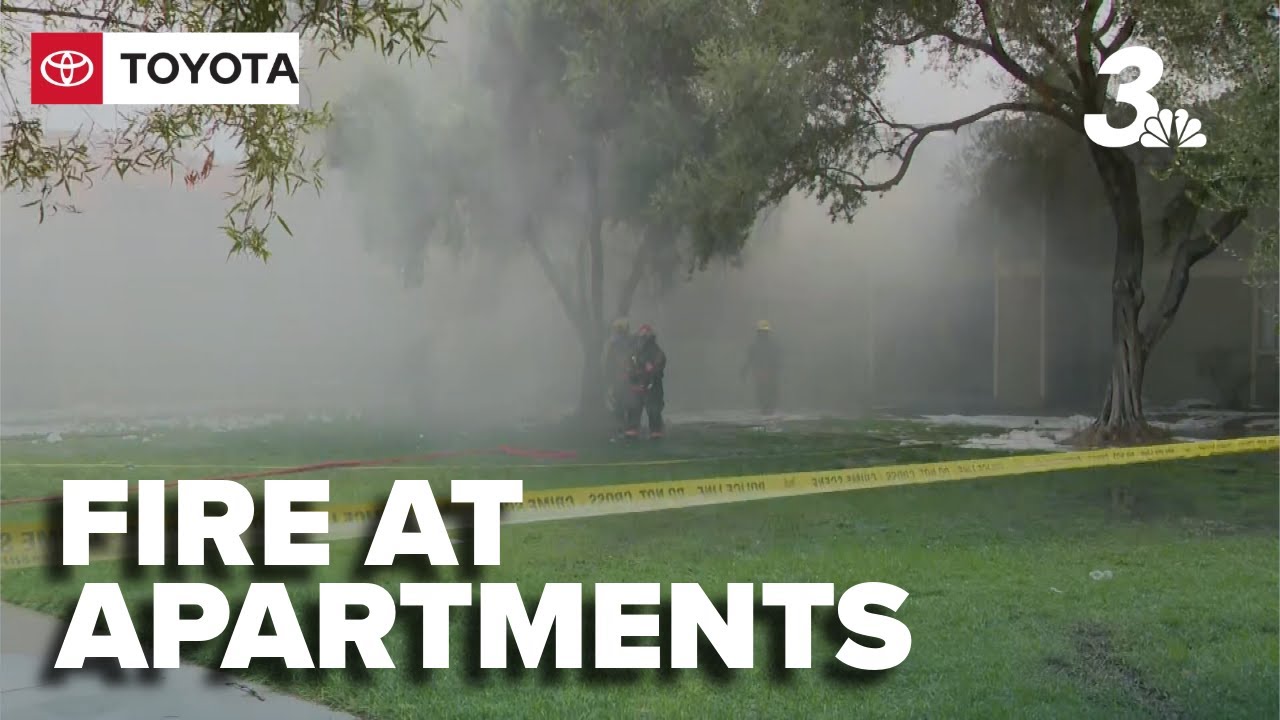 Apartment complex fire in Las Vegas displaces dozens of residents - YouTube