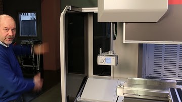 Bystronic Pressbrake: Xpert -  Sliding door for tool magazine (English)