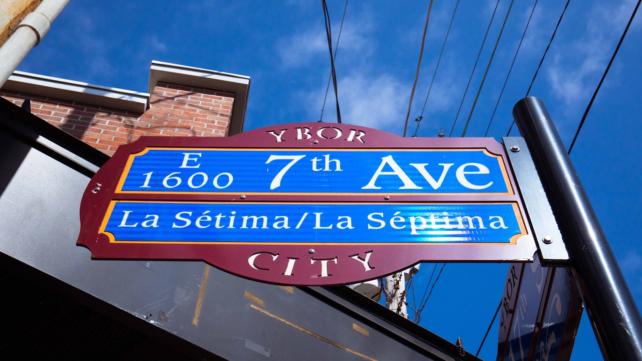 Discover Tampa Bay - Ybor City