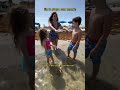 Cuando Vas A La Playa Con Mamá Vs Papá No Se Preocupen Lorenzo Sabe Nadar