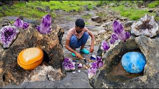 Unbelievable diamond Hunter Uncovers Giant Hidden Amethyst Crystals Goade at River Mountain