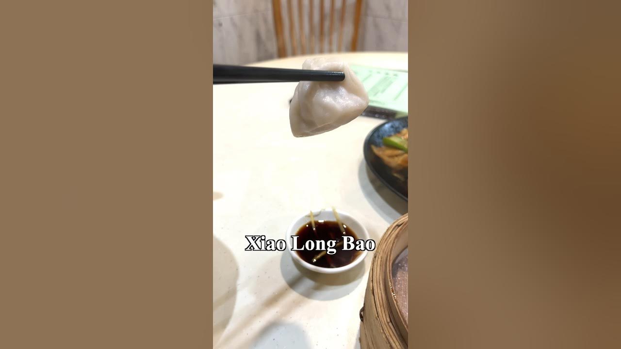 How to eat Xiao Long Bao - YouTube