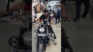 Bmw R18  1800cc Bike Boxer Engine Worth Of 38 Lacs 