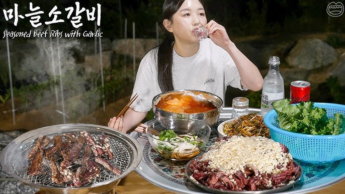 xizmatkor oz xojayini ustidan josuslik qilmoqda Yetuklar porno tomosha