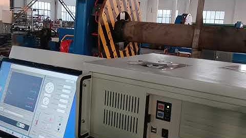 Bucking Unit-Make Up and Break Out Machine