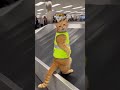 “That’s Not My Bag!”… Cat Airport Worker Snaps 😾🛄