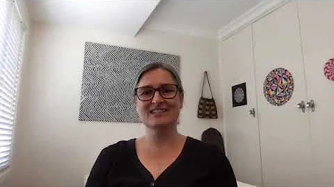 Vanessa Robins interviewed by Elizabeth Bradley (N...